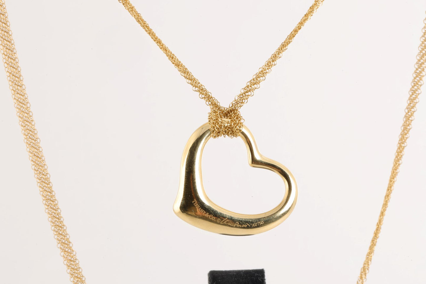 28" Tiffany & Co. 18k Yellow Gold Elsa Peretti Open Heart Necklace (22.72g.)